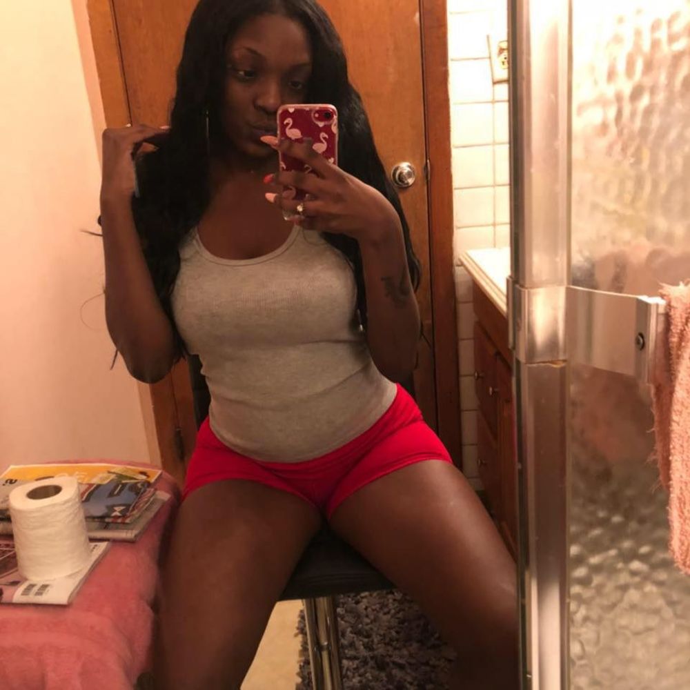 Meet your Posher, Dazhani